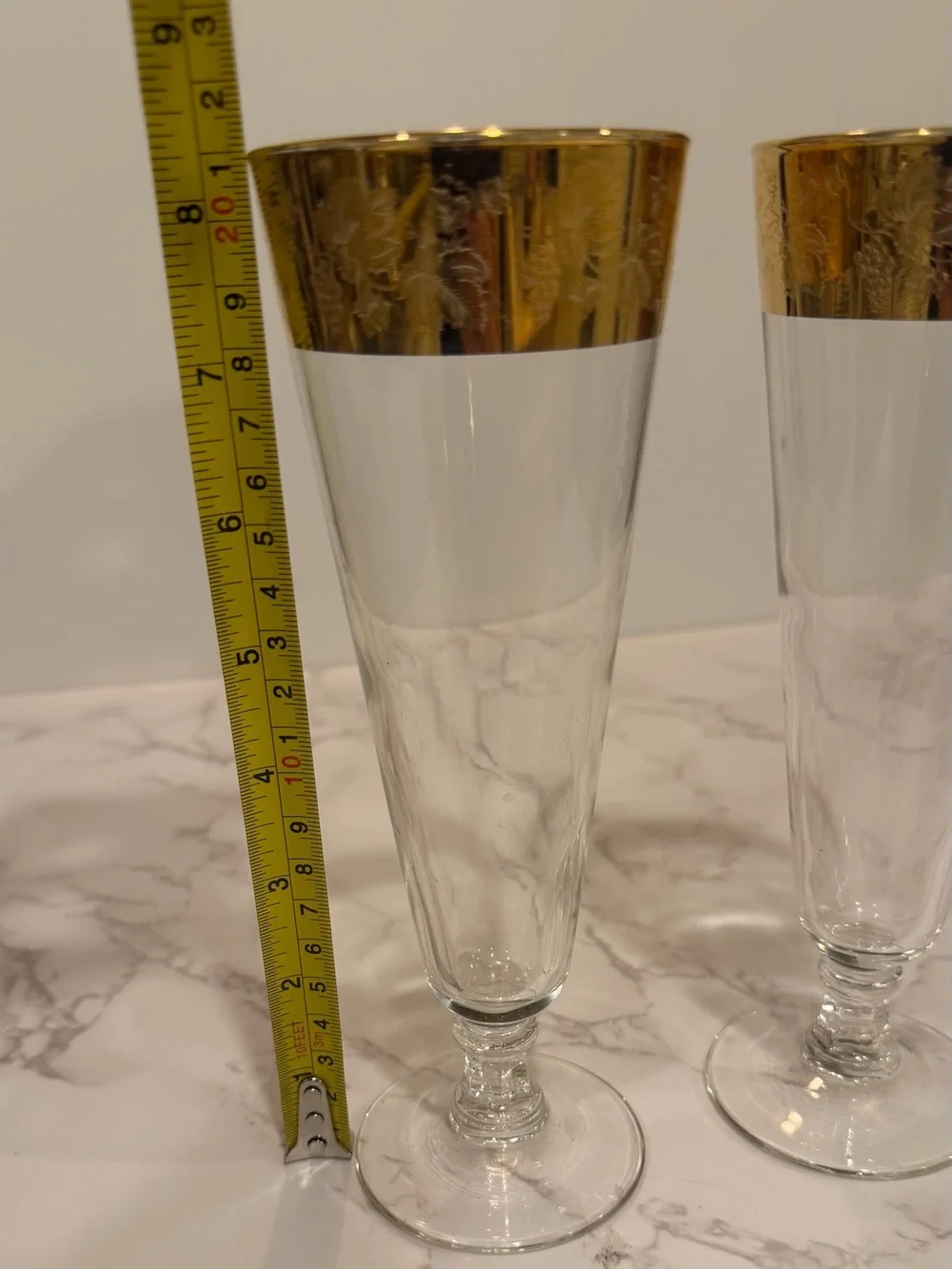 Vintage Gold Rim Etched Grapevine Pilsner Glasses Set of 2 Clear Beer Glasses 8.
